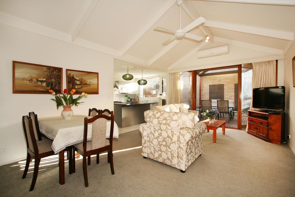 Wattle Holiday Rental เมลเบิร์น ห้อง รูปภาพ